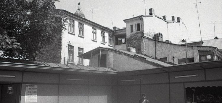 Undeva in zona platoului Casei Sindicatelor – 1968