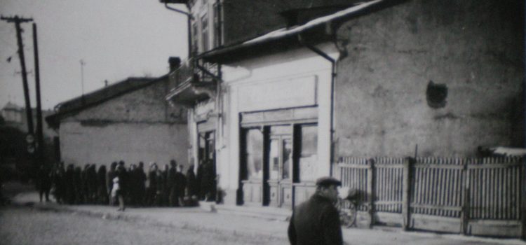 Strada Romană, colț cu str. Pietrari – foto 1971